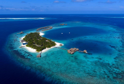 Εξωτικό ταξίδι στις Μαλδίβες στο Huvafen Fushi Maldives 5*
