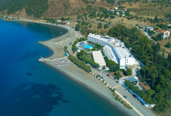 DELPHI BEACH 4*, στην Ερατεινή Φωκίδας