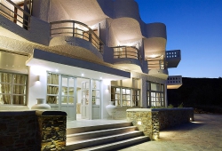 KYTHNOS BAY 3* , στα Λουτρά Κύθνου