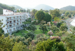 BELLE HELENE BEACH  3* sup , στον Κόλπο Βαθύ Γυθείου