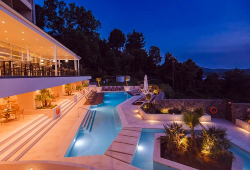 DIVANI CORFU PALACE 4*, στο Κανόνι Κέρκυρας