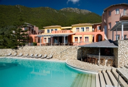 RED TOWER 4* , στην Νικιάνα Λευκάδας