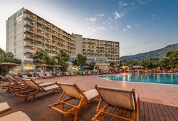 EVIA RIVIERA RESORT 4*, στην Αμάρυνθο