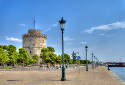 Οδική εκδρομή στη Θεσσαλονίκη Χριστούγεννα 2025