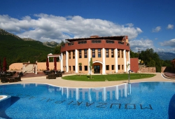 MOUZAKI PALACE HOTEL & SPA 4*, στο Μουζάκι Καρδίτσας