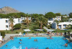 KALOGRIA BEACH HOTEL 4* , στην Καλόγρια Αχαΐας 