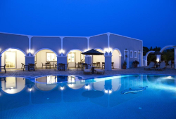 MAISTROS VILLAGE 5* , στη Σαντορίνη